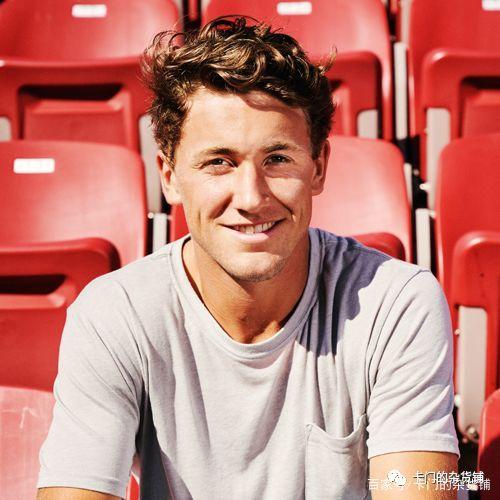 卓越的空中 卓越的空中