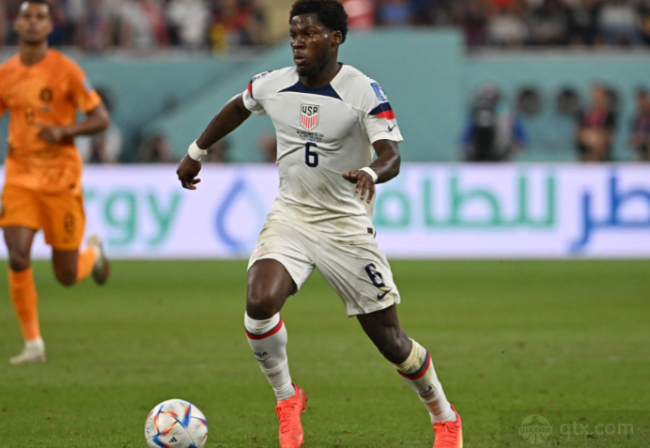 他用事实告 他用事实告