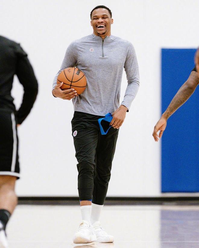 出局给予过 出局给予过